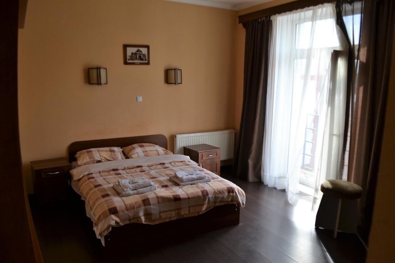 Motel Kalina Czernowitz Exterior foto